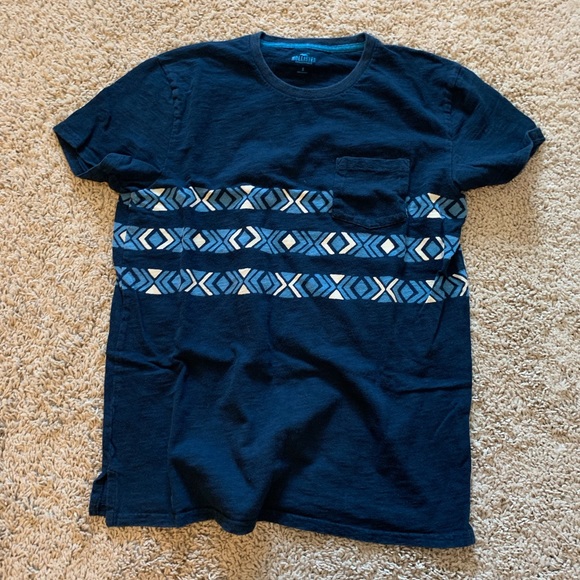 Hollister graphic tee - Picture 1 of 5
